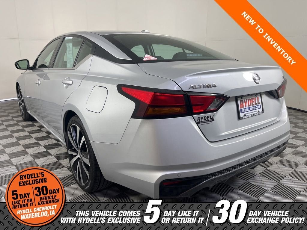 2021 Nissan Altima SR FWD