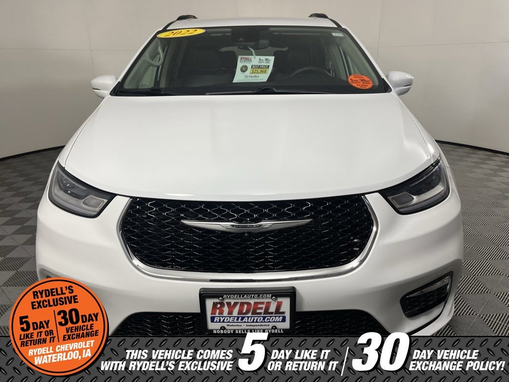 2022 Chrysler Pacifica Touring L
