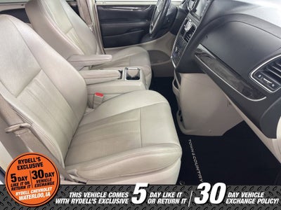 2014 Chrysler Town & Country Touring-L