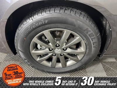 2016 Chrysler Town & Country S