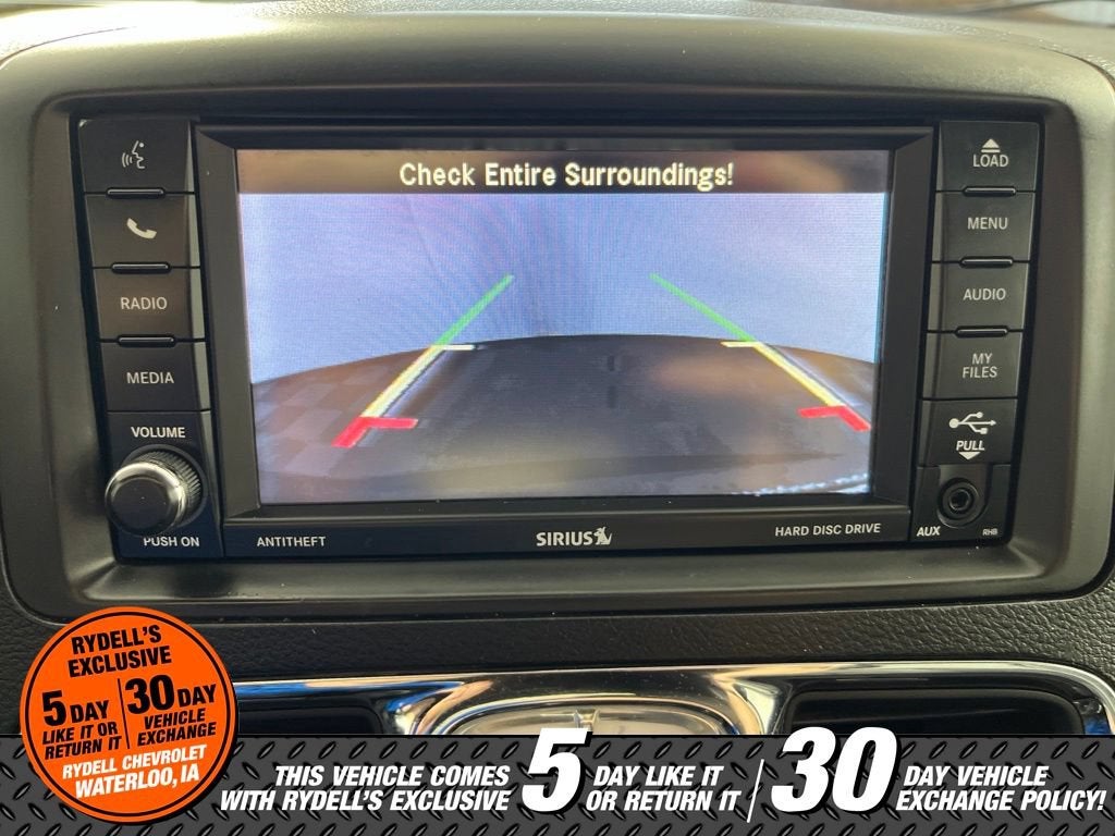 2016 Chrysler Town & Country S