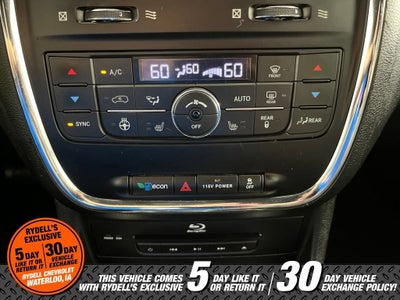 2016 Chrysler Town & Country S