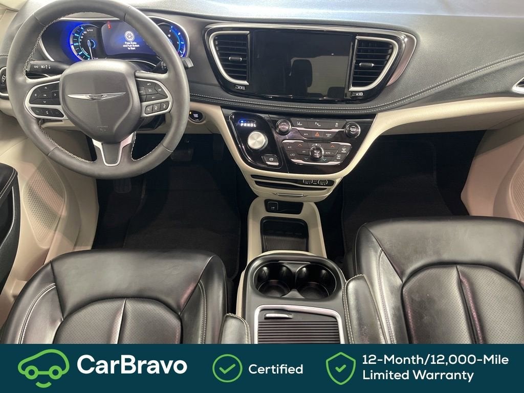 2023 Chrysler Pacifica Hybrid Touring L