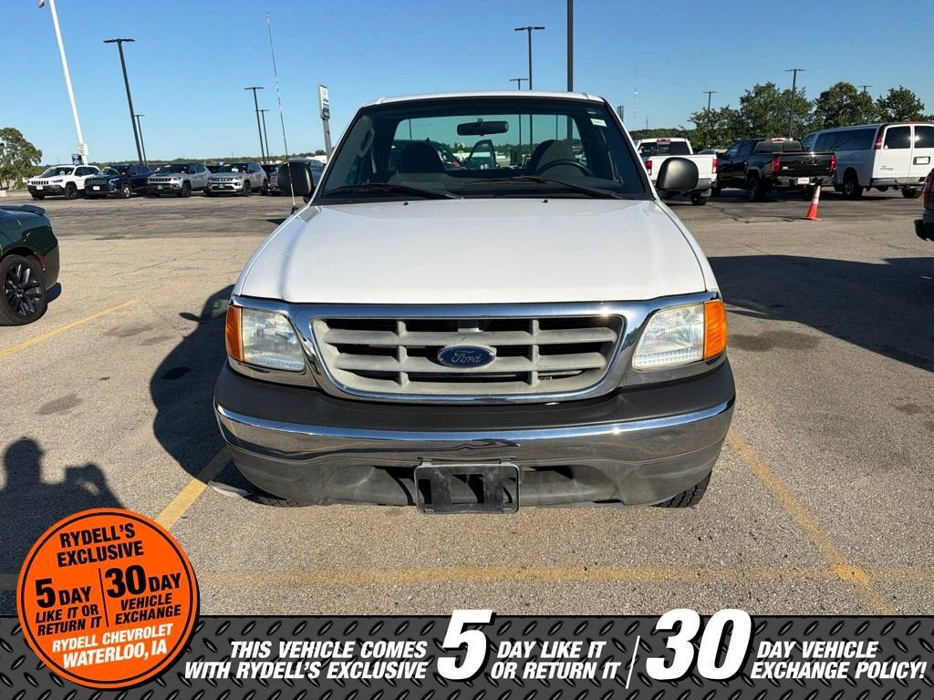 2004 Ford F-150 Heritage XL