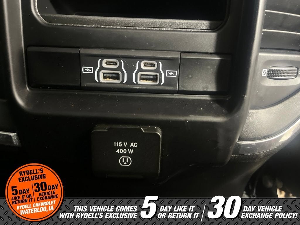 2022 RAM 2500 Laramie Crew Cab 4x4 6'4" Box