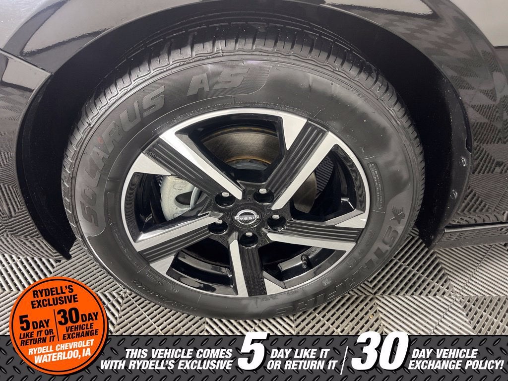 2024 Nissan Sentra SV Xtronic CVT