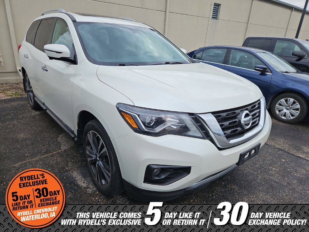 2017 Nissan Pathfinder Platinum