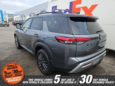 2024 Nissan Pathfinder SL 4WD