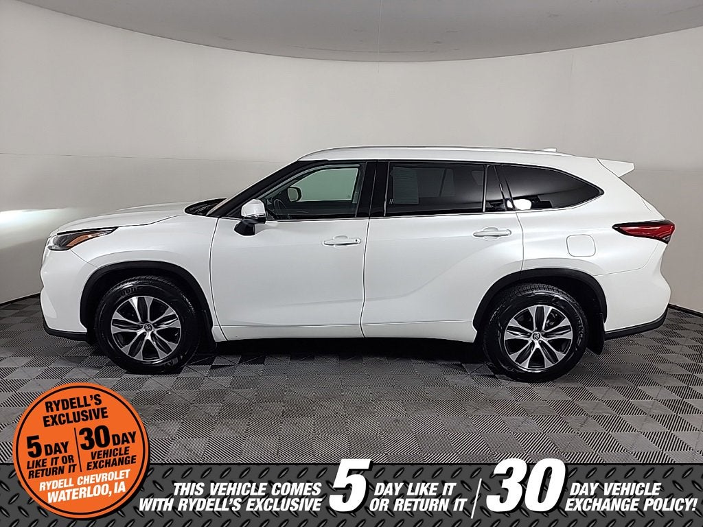 2022 Toyota Highlander XLE