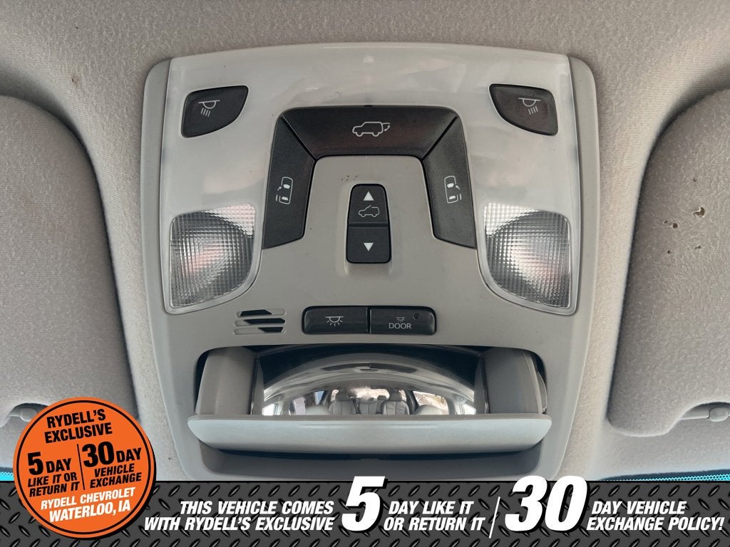 2014 Toyota Sienna XLE V6 8 Passenger