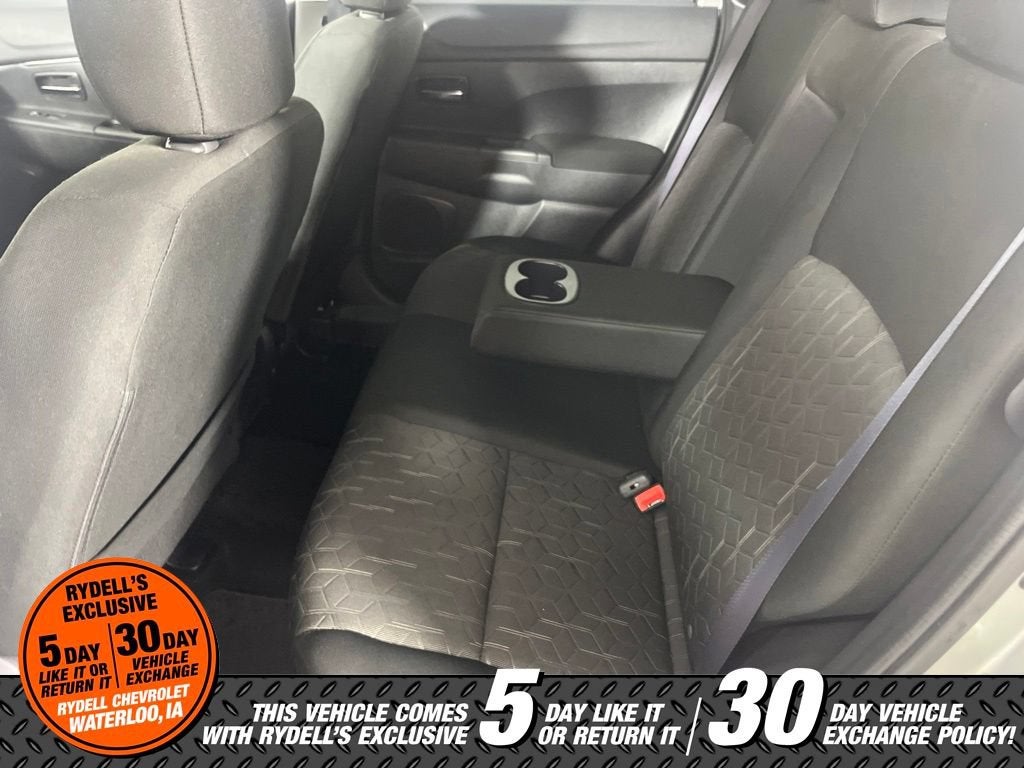 2024 Mitsubishi Outlander Sport S