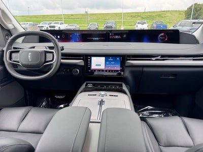 2027 Lincoln Navigator Premiere