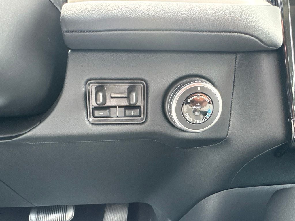 2026 Lincoln Navigator Reserve L
