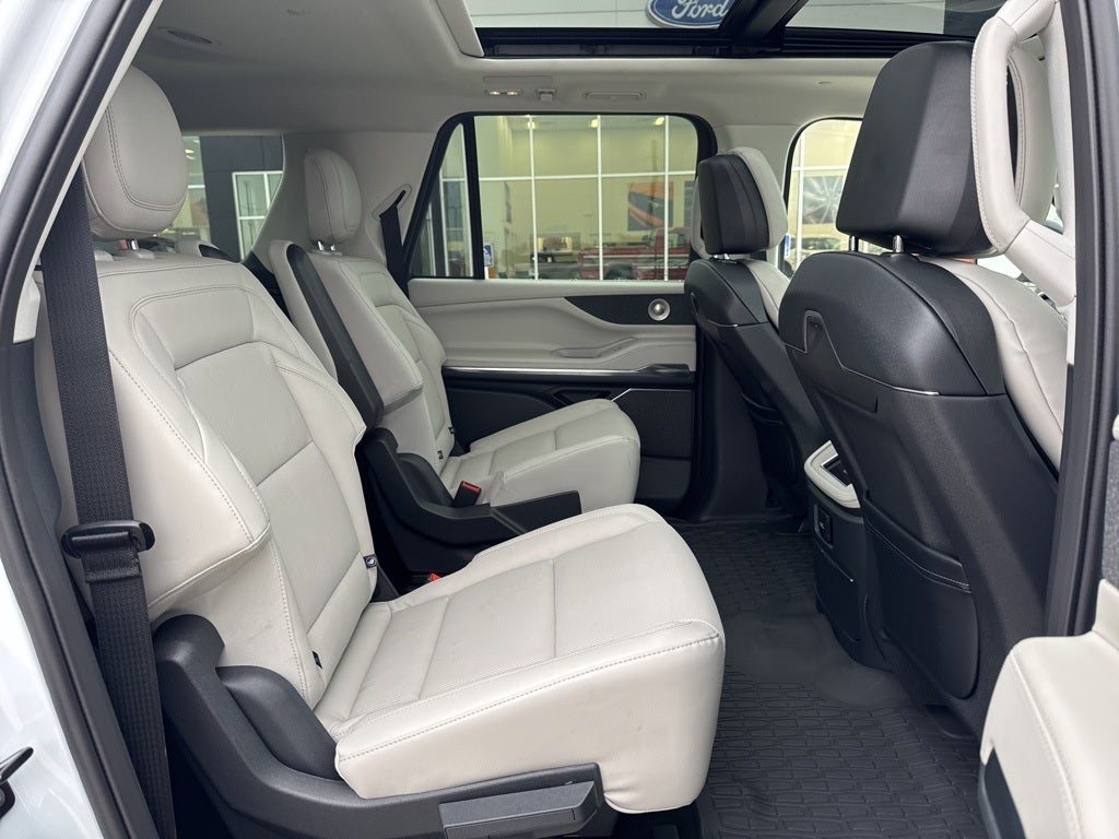 2025 Lincoln Navigator Reserve-L