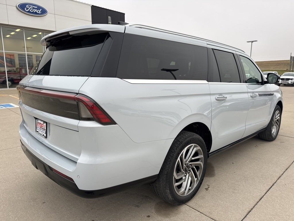 2025 Lincoln Navigator Reserve-L