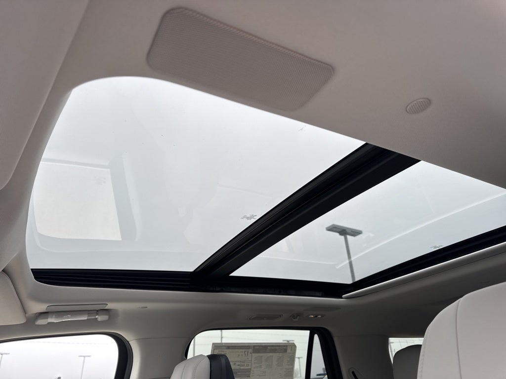 2025 Lincoln Navigator Reserve-L