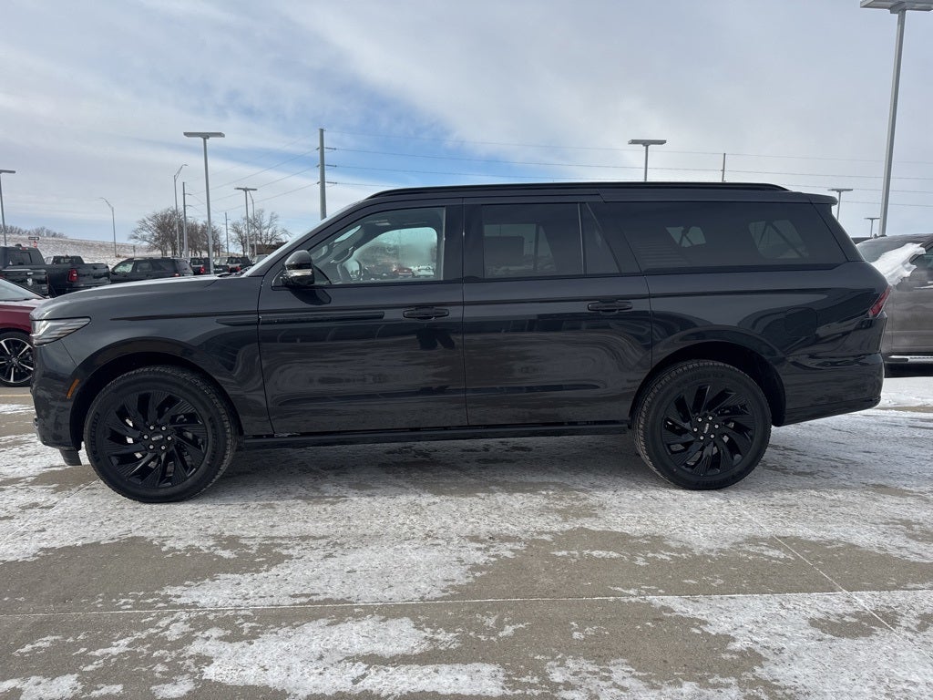 2025 Lincoln Navigator Reserve-L