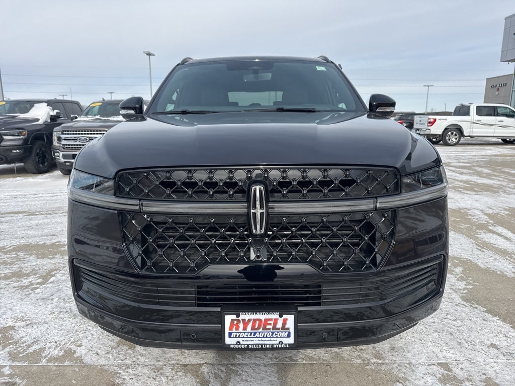 2025 Lincoln Navigator Reserve-L