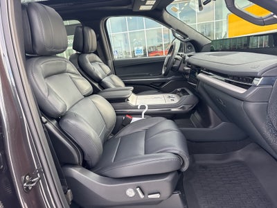 2025 Lincoln Navigator Reserve-L