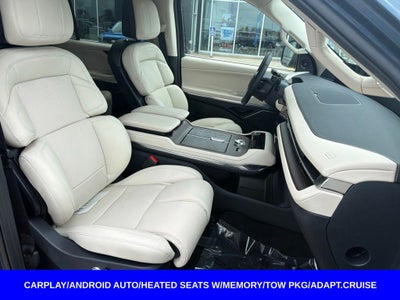 2027 Lincoln Navigator Premiere L