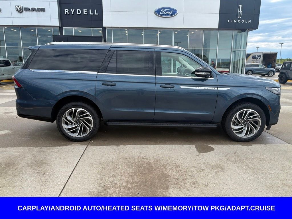 2027 Lincoln Navigator Premiere L