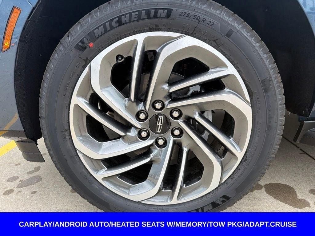 2027 Lincoln Navigator Premiere L