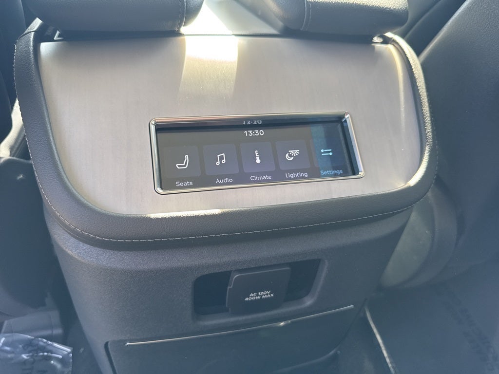 2026 Lincoln Navigator Premiere L