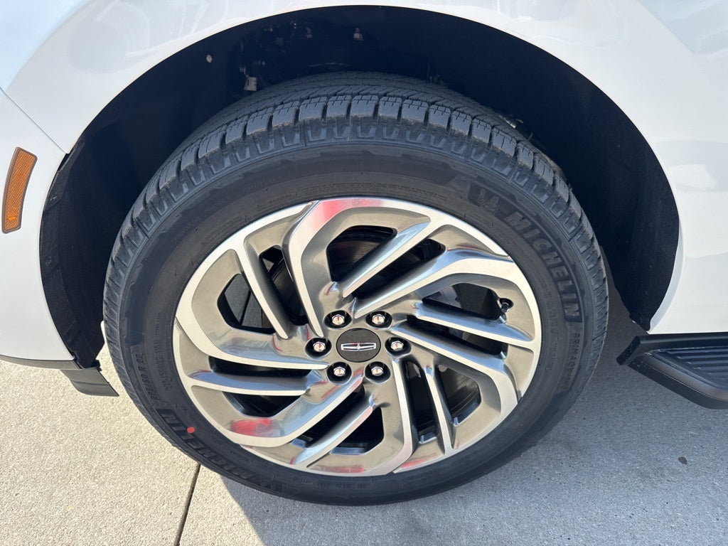 2026 Lincoln Navigator Premiere L