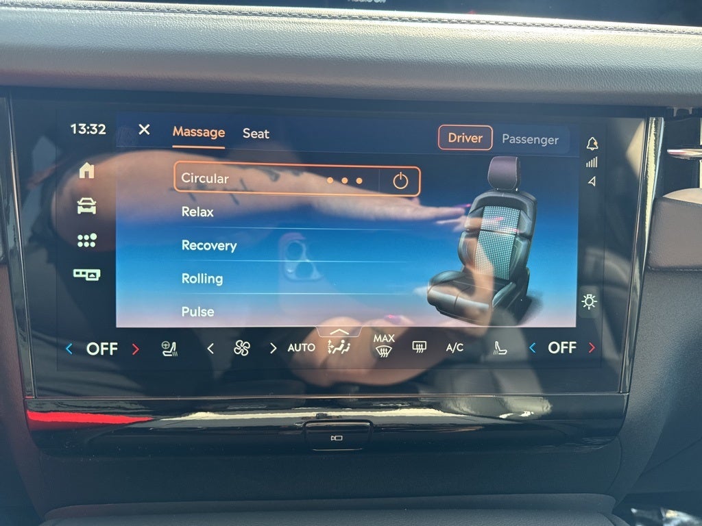 2026 Lincoln Navigator Premiere L