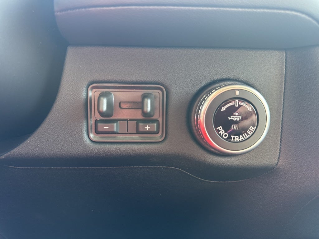 2026 Lincoln Navigator Premiere L