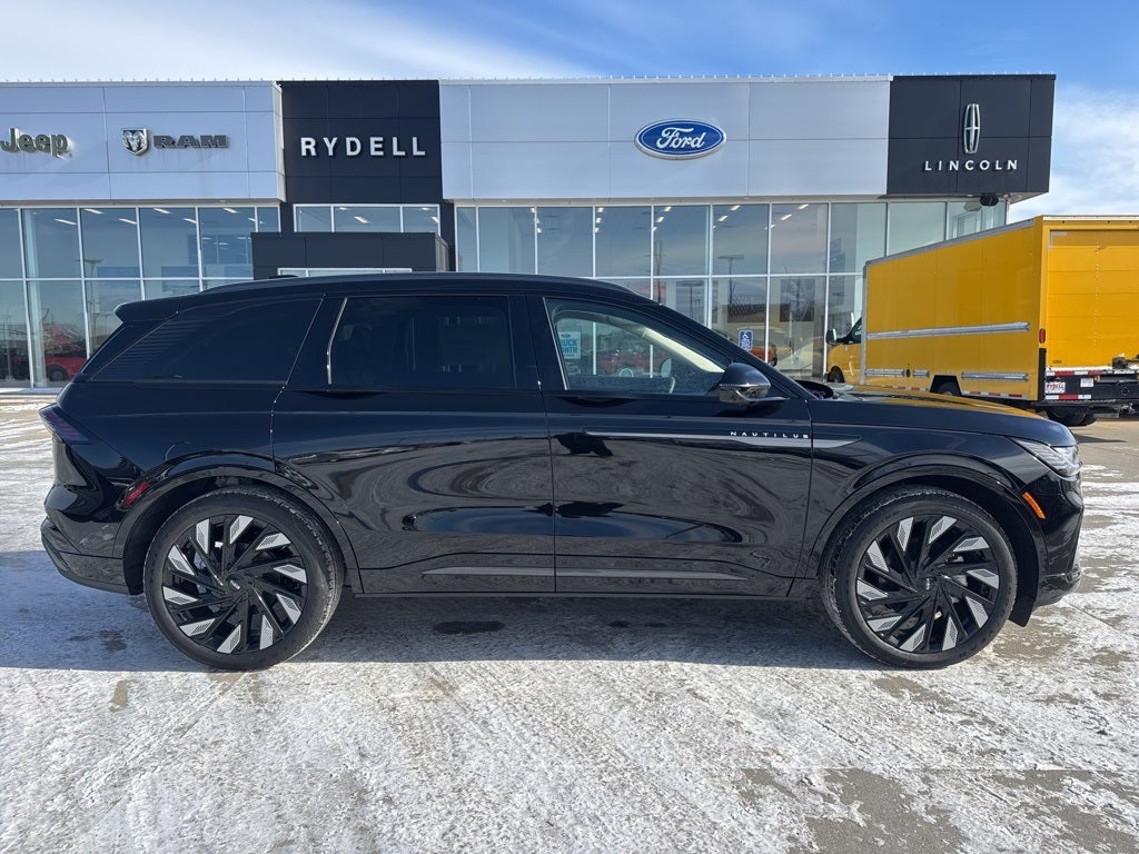 2026 Lincoln Nautilus Reserve