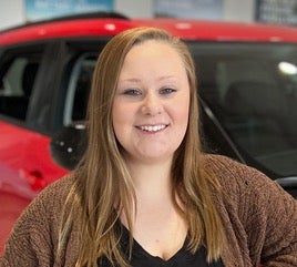 Kaitlyn Speicher at Rydell Auto in Waterloo IA